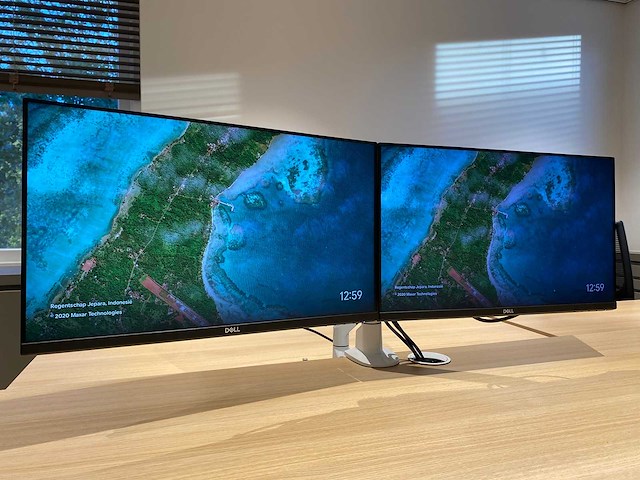 Dell - 23" dubbele monitoren met ergonomische arm (hdmi, dp, vga, usb) - afbeelding 14 van  21