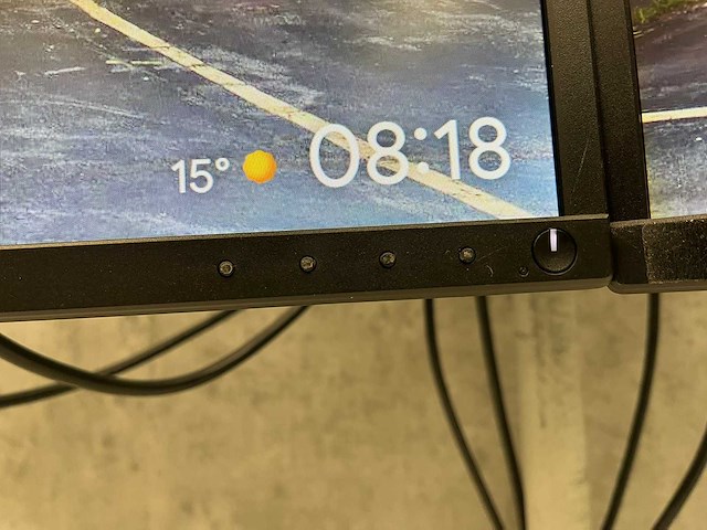 Dell - 24" monitor set op dubbele monitorarm - afbeelding 8 van  13
