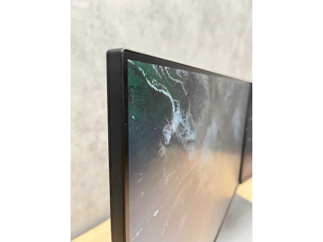 Dell - 24" pc set met dubbele voet - hdmi, dp, vga - afbeelding 12 van  17