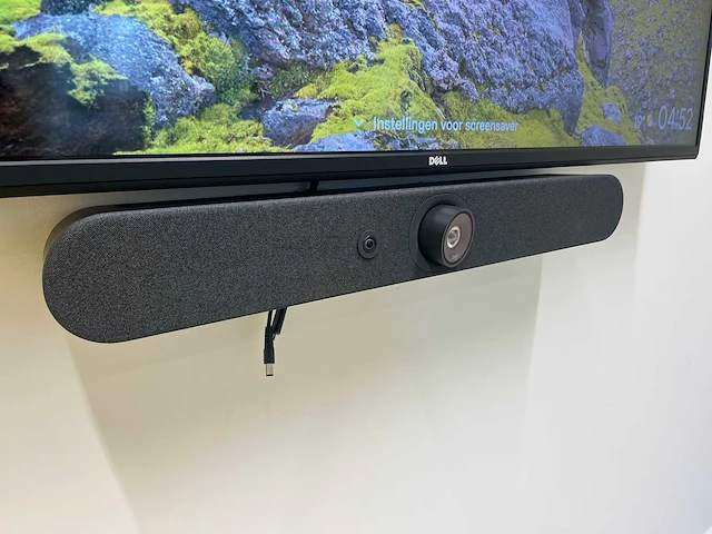 Dell - 55" monitor met logi rally bar - afbeelding 18 van  21