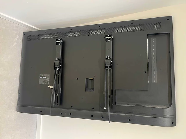 Dell - 55" monitor met logi rally bar - afbeelding 21 van  21