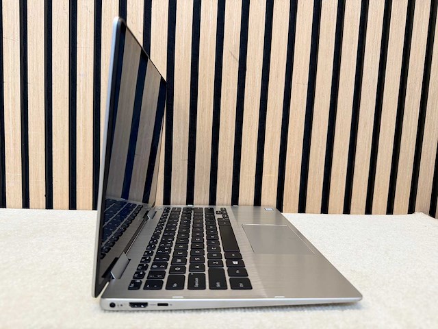 Dell - inspiron 7386 - i5 / 8gb / 256gb / 13,2" laptop - afbeelding 2 van  7