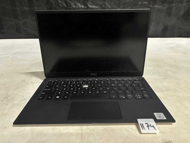 Dell - laptop - afbeelding 1 van  3