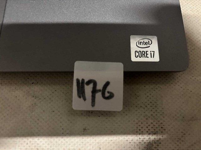 Dell - laptop - afbeelding 2 van  3