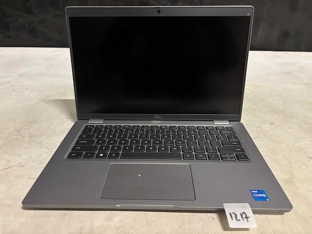 Dell - laptop - afbeelding 1 van  3