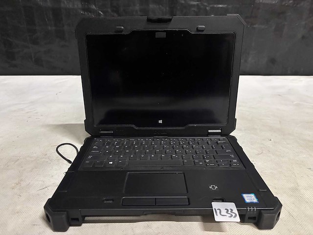 Dell - laptop - afbeelding 1 van  3