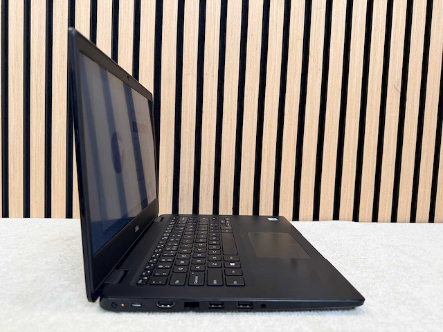 Dell - latitude 3400 - i5 / 16gb / 256gb / 13,9" laptop - afbeelding 2 van  7