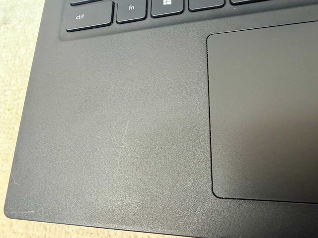 Dell - latitude 3420 - i5 / 16gb / 256gb / 13,9" laptop - afbeelding 6 van  6