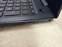 Dell - latitude 3590 - i5 / 16gb / 256gb / 15,3" laptop - afbeelding 7 van  8