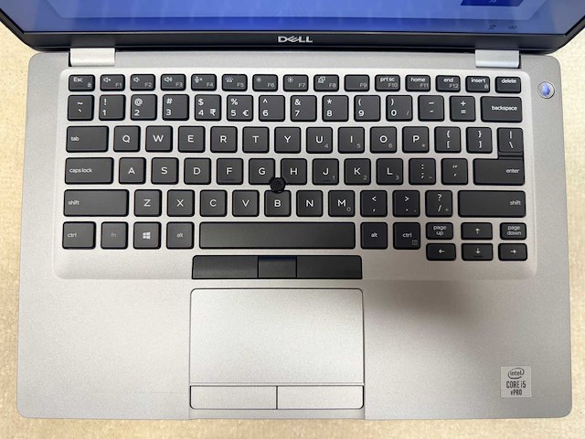 Dell - latitude 5410 - i5 / 16gb / 256gb / 13,9" laptop - afbeelding 6 van  11