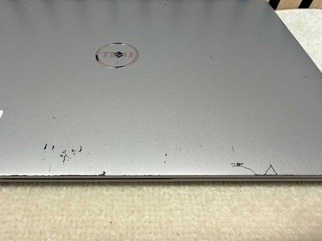 Dell - latitude 5410 - i5 / 16gb / 256gb / 13,9" laptop - afbeelding 10 van  11