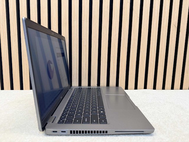 Dell - latitude 5420 - i5 / 16gb / 256gb / 13,9" laptop - afbeelding 4 van  11