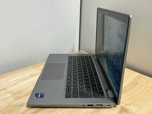 Dell - latitude 5440(i7-gen13) - laptop - afbeelding 5 van  7