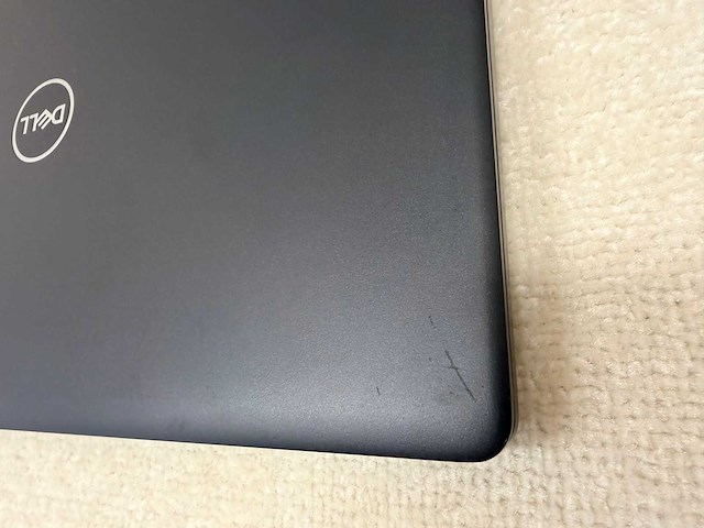 Dell - latitude 5490 - i5 / 32gb / 256gb / 13,9" laptop - afbeelding 10 van  12