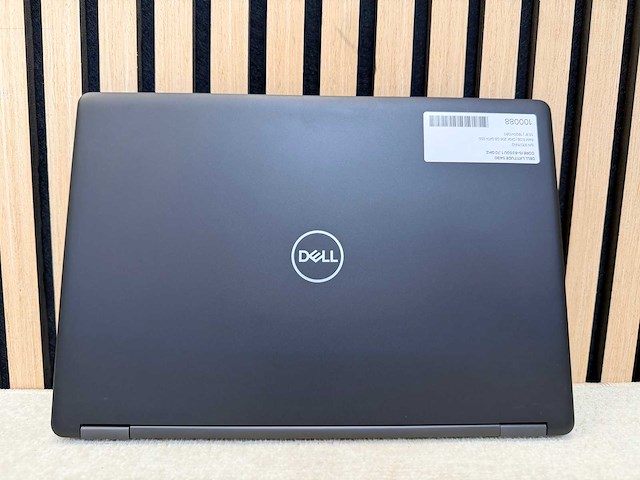 Dell - latitude 5490 - i5 / 8gb / 256gb / 13,9" laptop - afbeelding 5 van  6