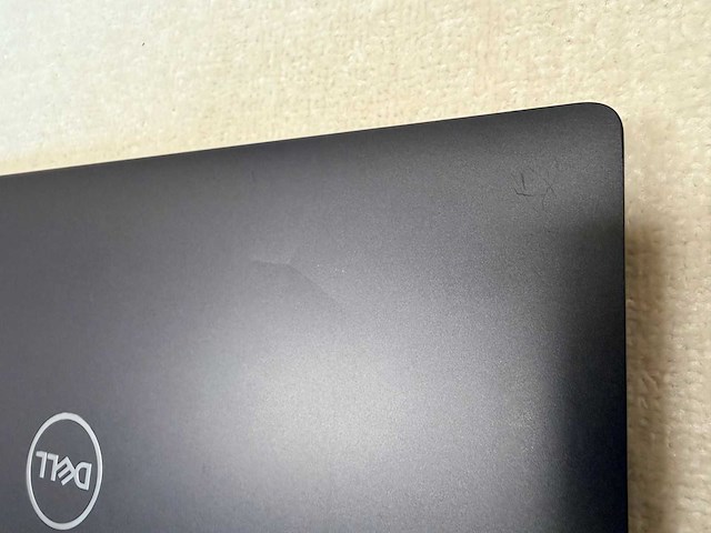 Dell - latitude 5500 - i5 / 16gb / 256gb / 15,3" laptop - afbeelding 7 van  7