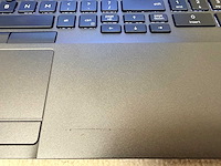 Dell - latitude 5500 - i5 / 16gb / 256gb / 15,3" laptop - afbeelding 8 van  8