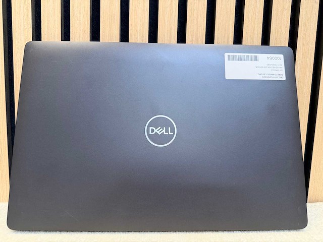 Dell - latitude 5500 - i7 / 32gb / 256gb / 15,3" laptop - afbeelding 5 van  9