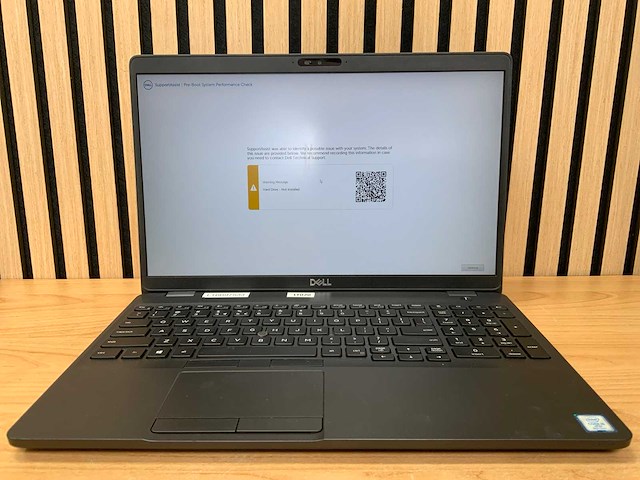 Dell - latitude 5500 gen 8 - laptop - afbeelding 1 van  8
