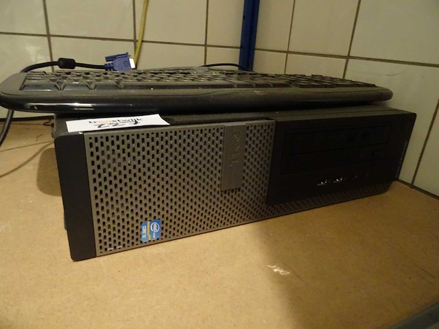 Dell - optiplex 3010 - desktop - afbeelding 1 van  1