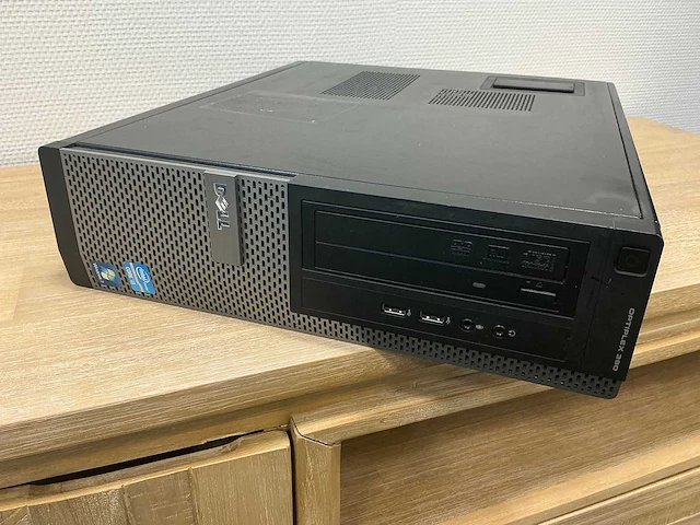 Dell - optiplex 390 - desktop - afbeelding 2 van  4