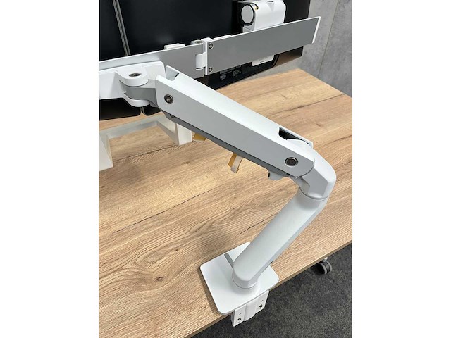 Dell - p2414 - 24" monitoren met dubbele monitorarm - afbeelding 18 van  18