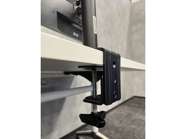 Dell - p2417h - 2x monitor op dubbele arm - hdmi, dp, vga - afbeelding 9 van  18