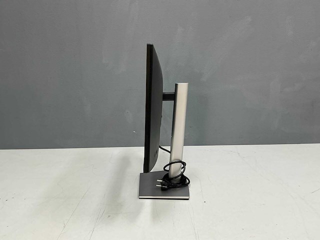 Dell - p2422h - monitor - afbeelding 8 van  11