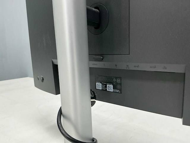 Dell - p2422he - monitor (2x) - afbeelding 6 van  6