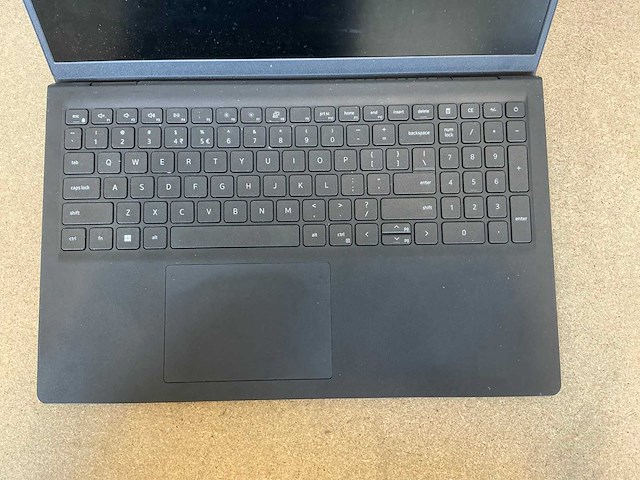 Dell - vostro 15 3510 - laptop - afbeelding 2 van  6