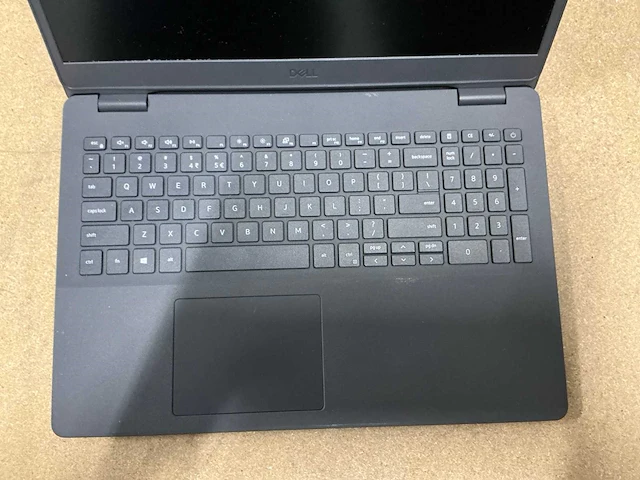 Dell - vostro 3500 - laptop - afbeelding 2 van  4
