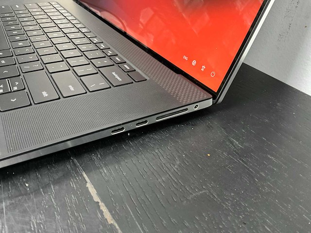 Dell - xps - laptop - afbeelding 3 van  6