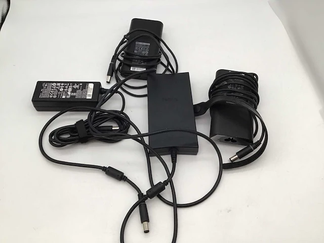 Dell 130 watt (1x) 90 watt (2x) 65 watt (1x) oplader dikke pin computeronderdeel (4x) - afbeelding 3 van  3