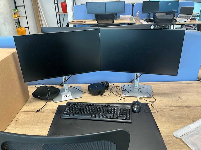 Dell 24 inch monitor met dockingstation (16x) - afbeelding 12 van  19