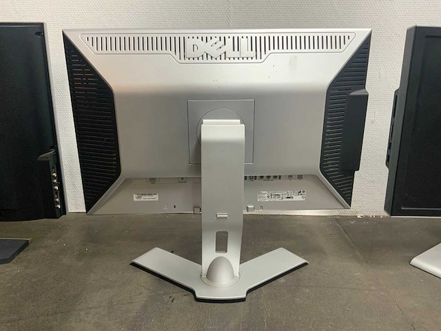 Dell 2407wfpb, w2600, u2412mb monitor (6x) - afbeelding 7 van  20