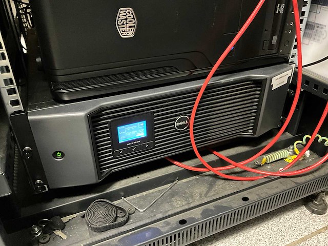 Dell 2700w ups - afbeelding 1 van  4