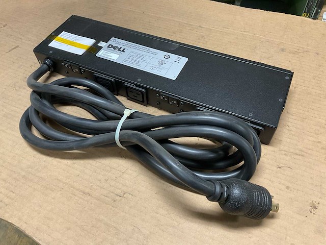 Dell 6031 basic rack power distribution unit - afbeelding 1 van  2