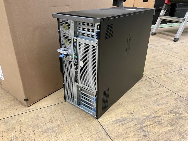 Dell 7920 computer - afbeelding 1 van  5