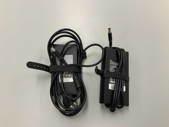 Dell ac adapter 130w 19.5v/6.7a (2x) - afbeelding 1 van  3