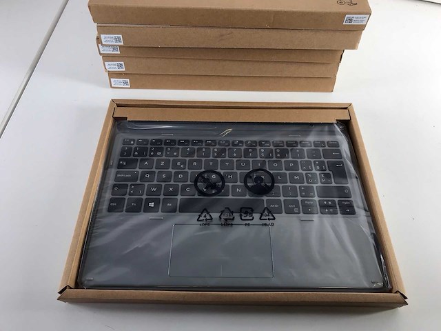 Dell (ag00-bk-bel) latitude 7200/7210 2-in-1 travel keyboard with touchpad (new) (5x) - afbeelding 3 van  3