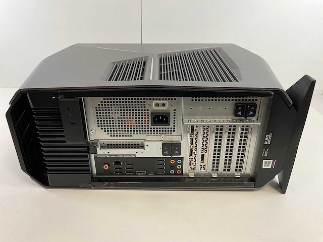 Dell alenware aurora r8, core(tm) i7 9th gen, 32 gb ram (2x16gb), no hdd, nvidia geforce rtx 2080 ti 11 gb workstation - afbeelding 4 van  13