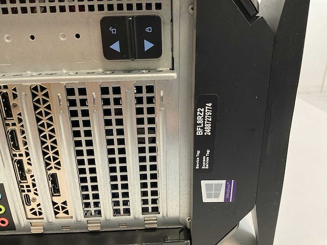 Dell alenware aurora r8, core(tm) i7 9th gen, 32 gb ram (2x16gb), no hdd, nvidia geforce rtx 2080 ti 11 gb workstation - afbeelding 5 van  13