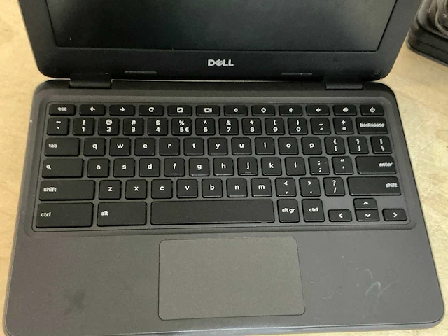 Dell chromebook 3100 laptop (10x) - afbeelding 3 van  4