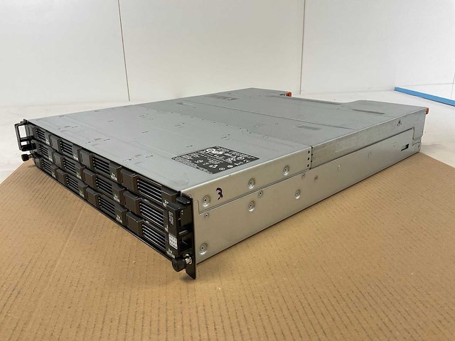 Dell (compellent sc200) - no hdds expansion disk array enclosure - afbeelding 3 van  8