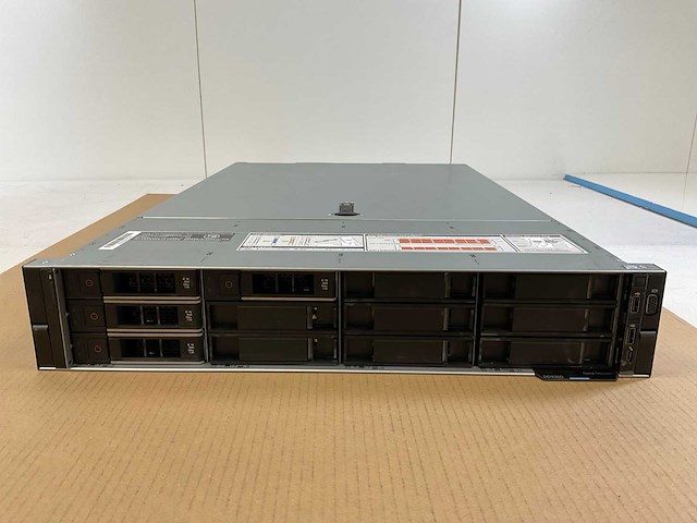 Dell dd3300, xeon(r) silver 4110, 2x 16 gb ram, 4x 4tb sas(mg04sca40eny) rack mount chassis - afbeelding 1 van  9