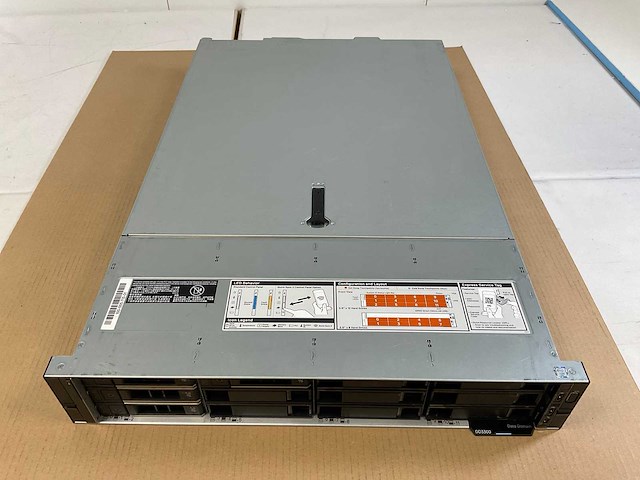 Dell dd3300, xeon(r) silver 4110, 2x 16 gb ram, 4x 4tb sas(mg04sca40eny) rack mount chassis - afbeelding 2 van  9