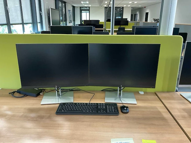 Dell dockingstations met monitoren (2x) - afbeelding 3 van  5