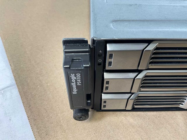 Dell (equallogic ps4100) - 11x 2tb sas scalable rackmount storage - afbeelding 5 van  8