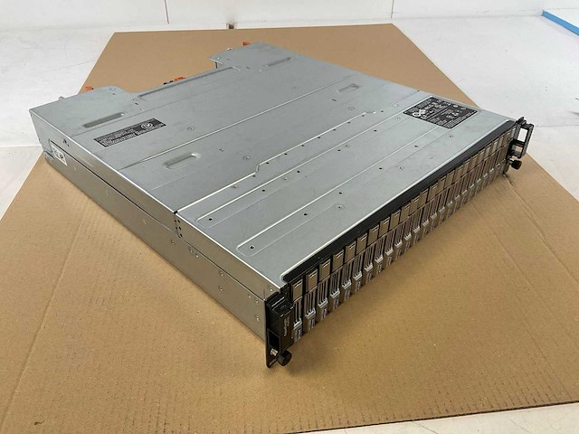 Dell (equallogic ps4100) - 24x 146gb sas scalable rackmount storage - afbeelding 10 van  16