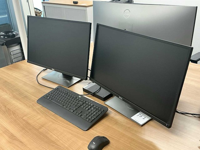 Dell flatpanel p2717h monitor (2x) - afbeelding 1 van  3